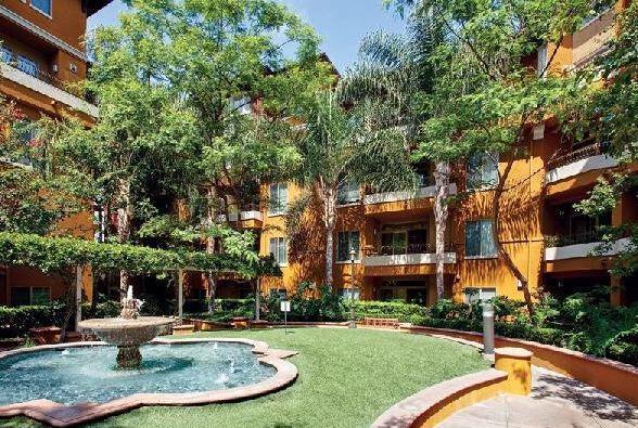 מלון לוס אנג'לס Oakwood At Palazzo East מראה חיצוני תמונה